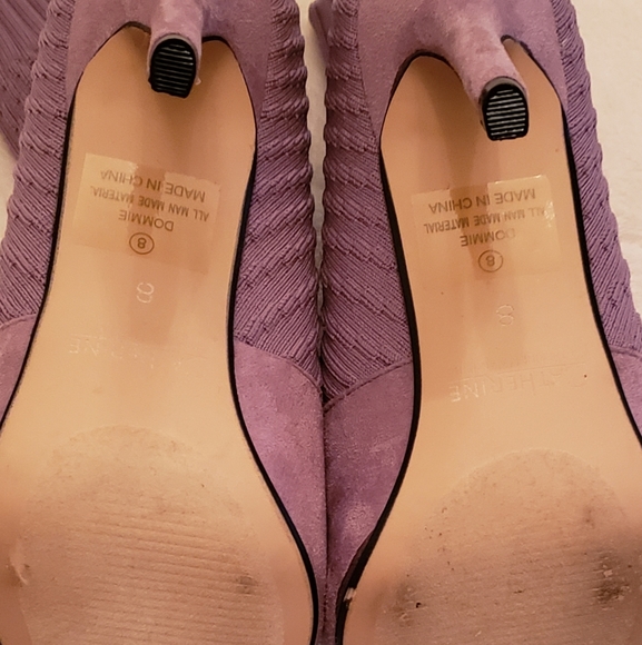 Lilac colored Katherine booties. - Picture 3 of 4